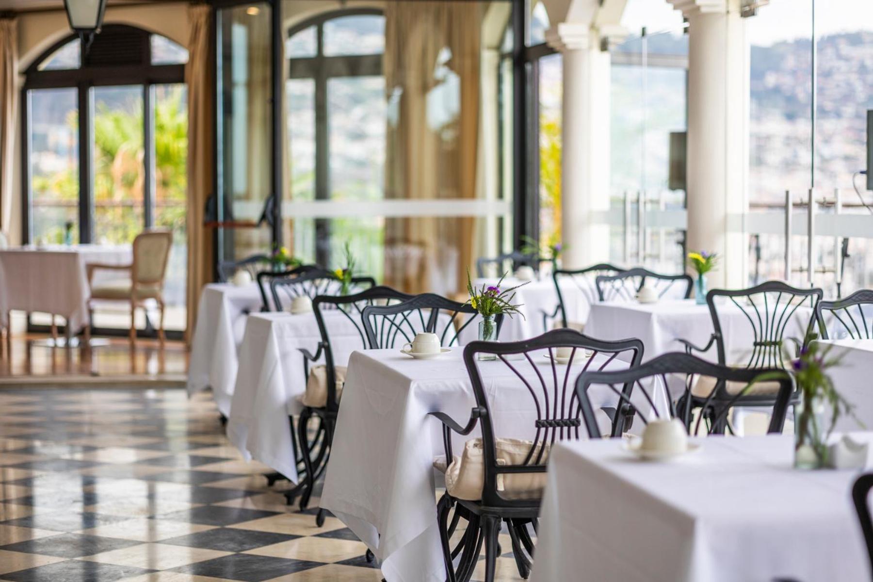 Отель Quinta Funchal Gardens - Adults Only Экстерьер фото